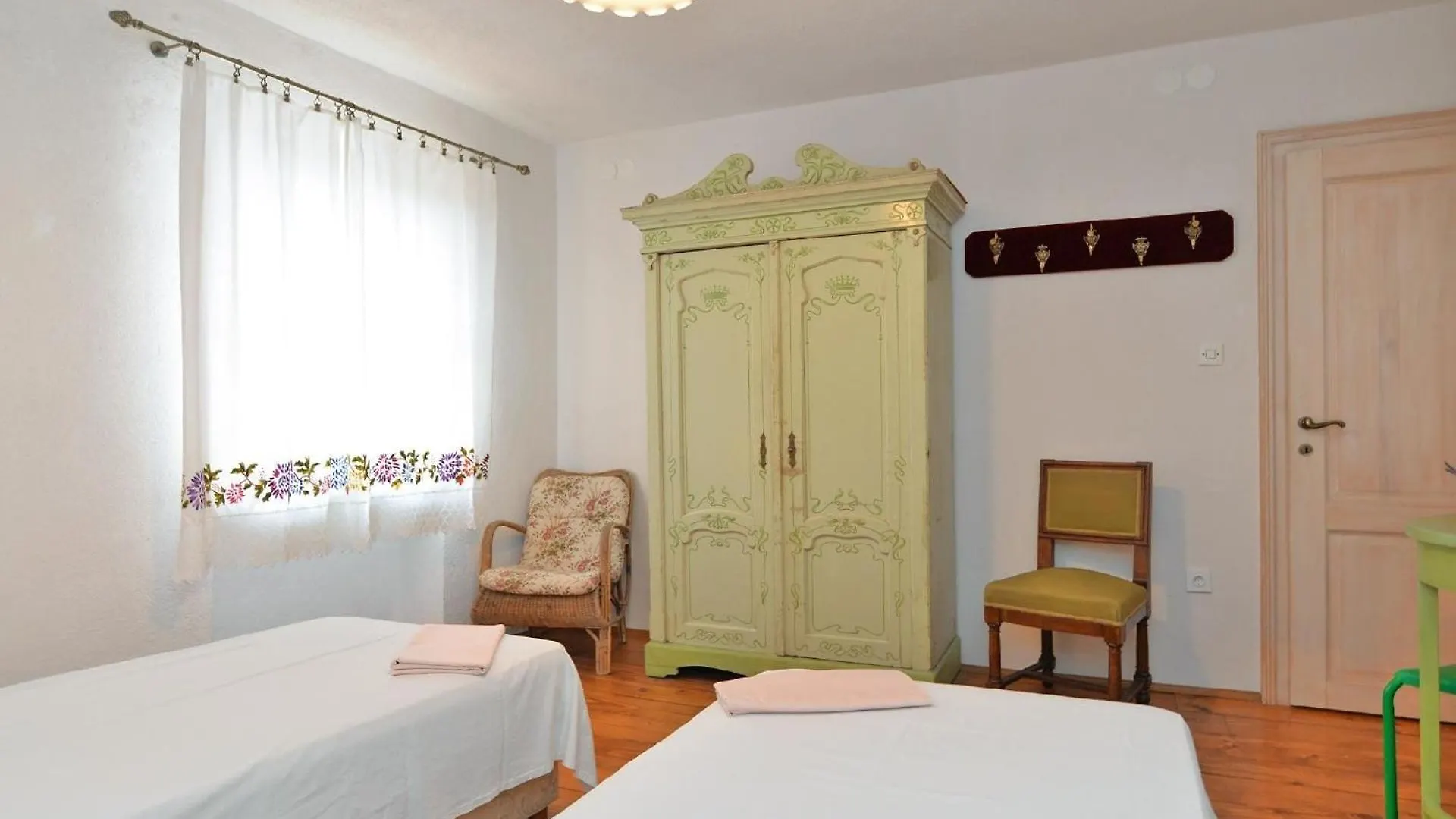 Holiday home Ferienhaus Fuer 5 Personen Ca 115 Qm In Liznjan, Istrien Suedkueste Von Istrien Croatia